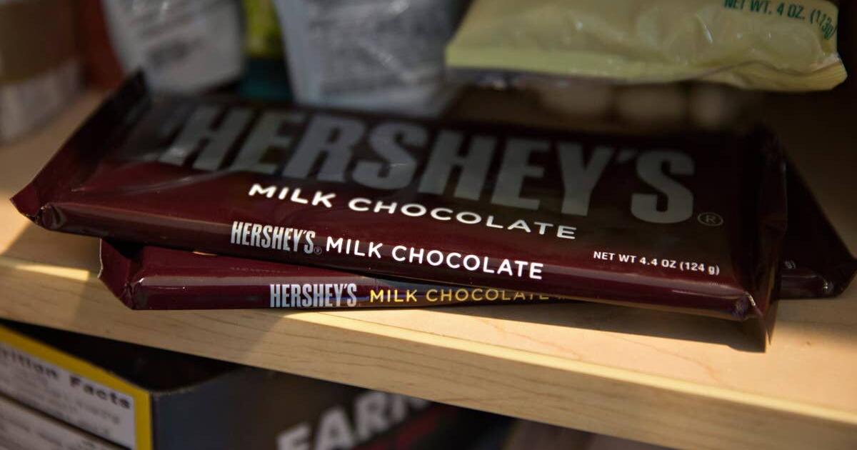Freddy’s Teams Up With Hershey for a Limited-Time Dessert Lineup