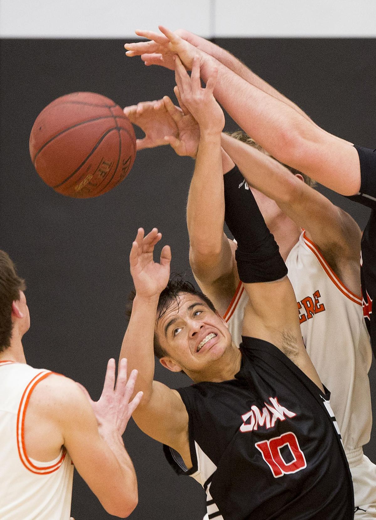 Cashmere Hoops Sweep Omak At Home Thursday Night Sports