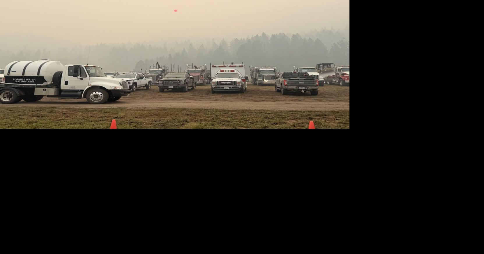New evacuations issued, state fire mobilization authorized for Little Giant Fire as blaze nears 100,000 acres