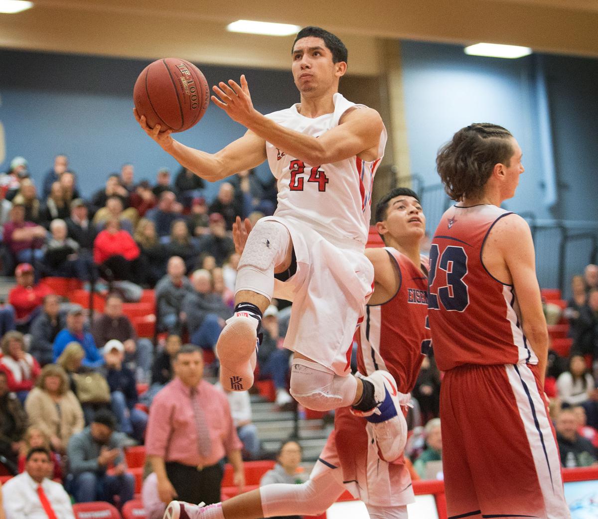 Prep Focus Eastmont Boys Basketball Team Stumbles Late Falls To