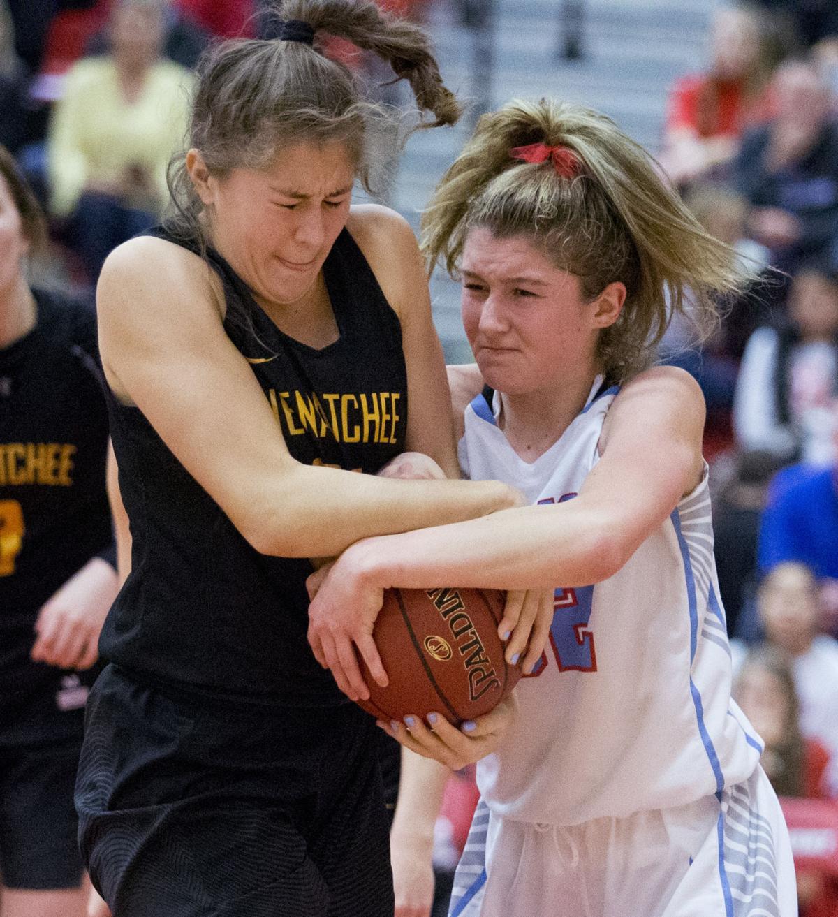 Photo Gallery Eastmont Vs Wenatchee Basketball Sports
