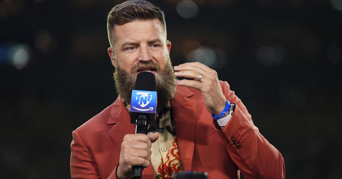 Ryan Fitzpatrick Calls Out Star NFL Quarterback For Lack Of Production