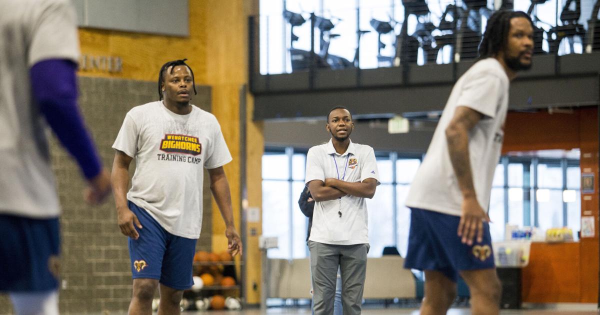 Coach Riley and the Bighorns are establishing a ‘free-form’ identity on ...