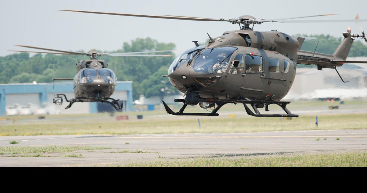 Illinois Army National Guard Uh-60 Blackhawk Helicopter Hawaiian