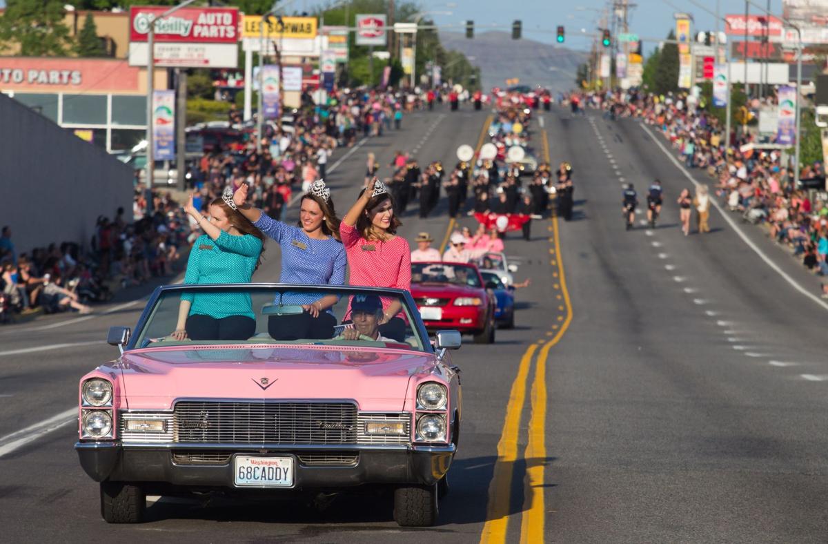 Apple Blossom Festival Winners Neighbors Wenatcheeworld Com