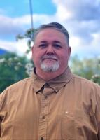 Manson fire commissioner dives into Chelan County commissioner race