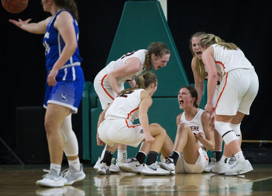 State 1a Playoffs Cashmere Girls Overcome Sluggish Start To Beat