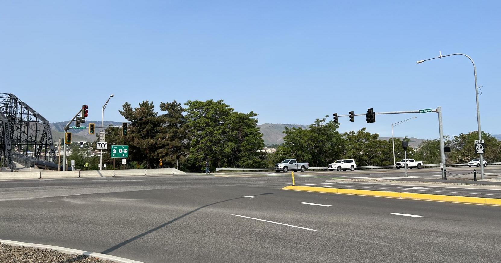 Businesses say East Wenatchee traffic revision kept customers away - Vimarsana News