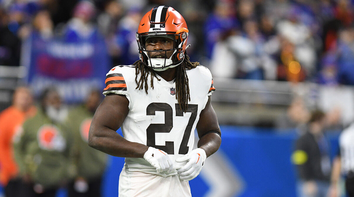 Browns' Kareem Hunt makes Super Bowl proclamation