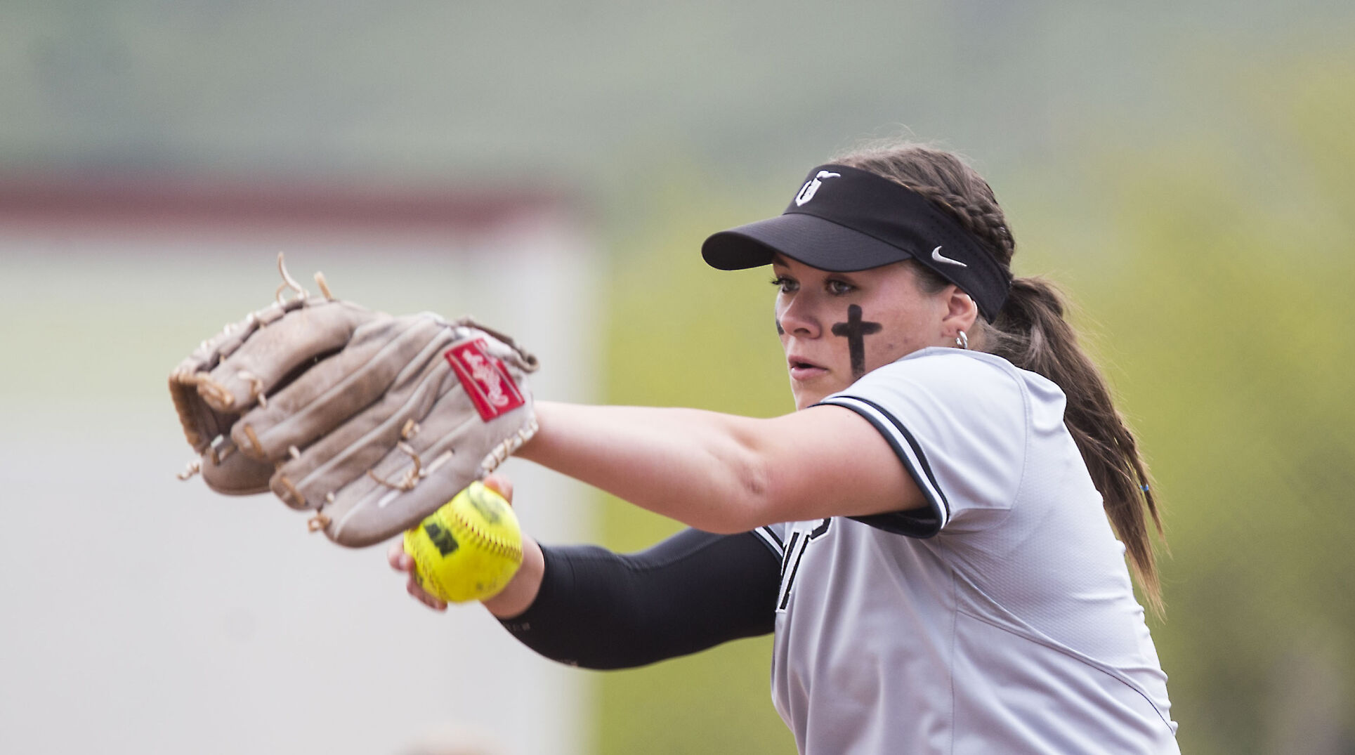 Photo Gallery: WVC softball wins first game 9-4 | | wenatcheeworld.com