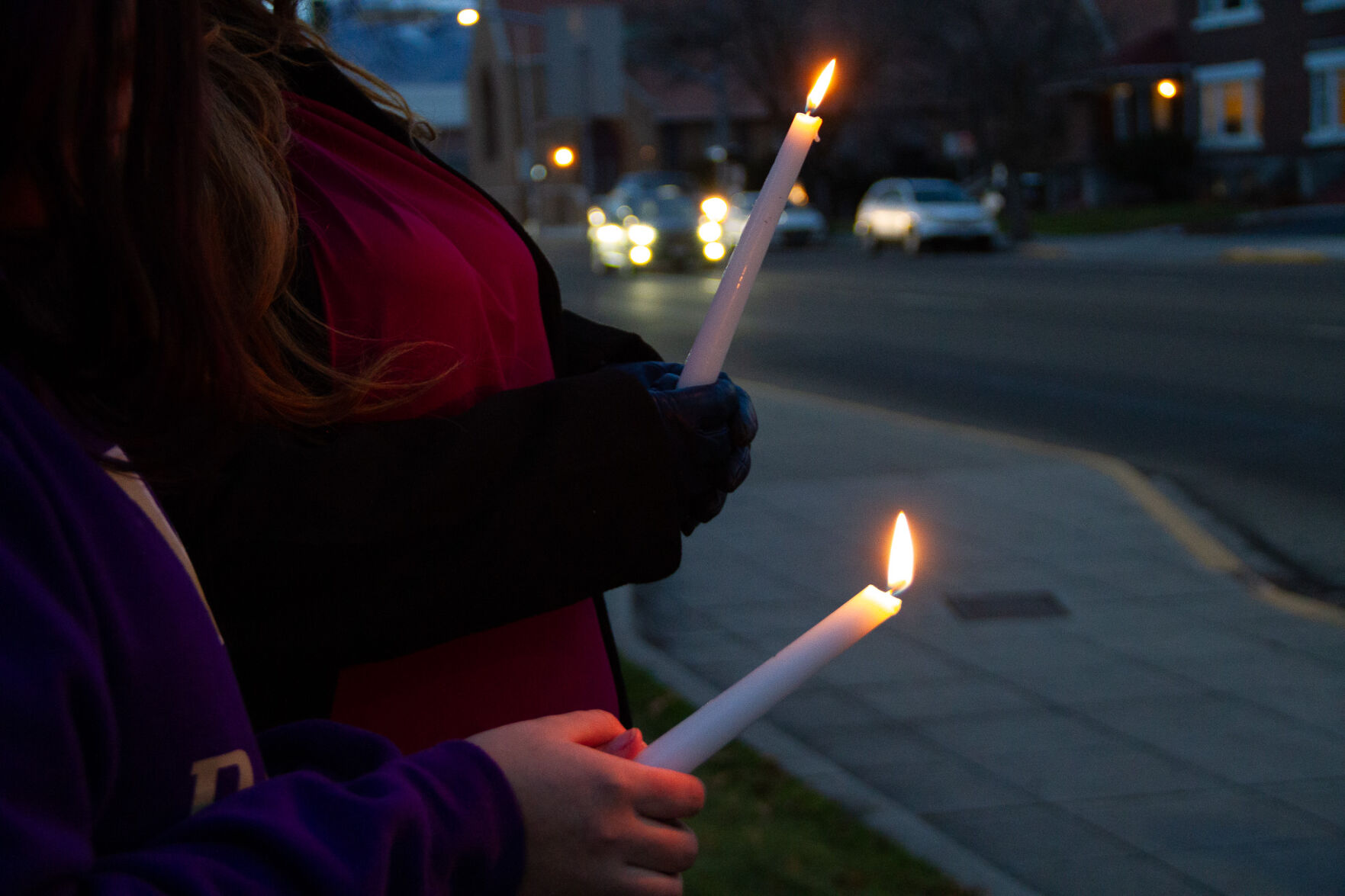 Memorial Park vigil honors victims of immigration enforcement shootings | Local News ...