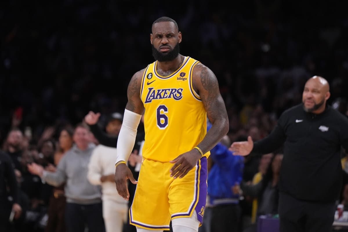 LeBron James Is The Only Player In NBA History To Be Listed At All Five  Positions In His Career | Fadeaway World | wenatcheeworld.com