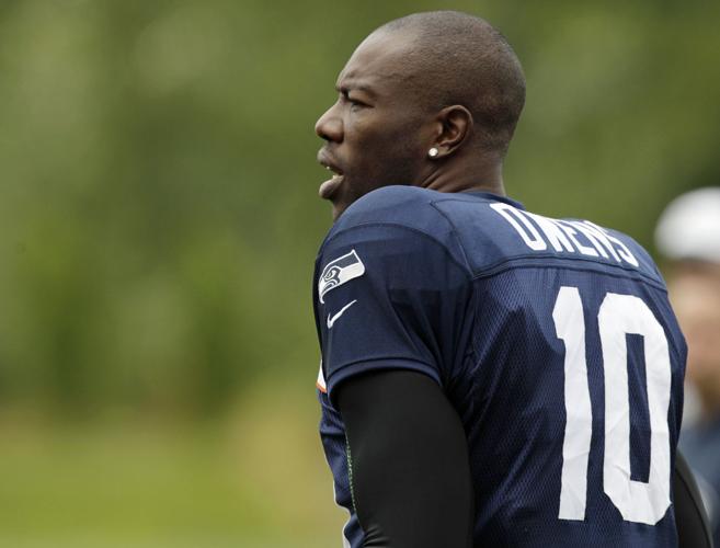 Terrell Owens Signs With Seattle Seahawks