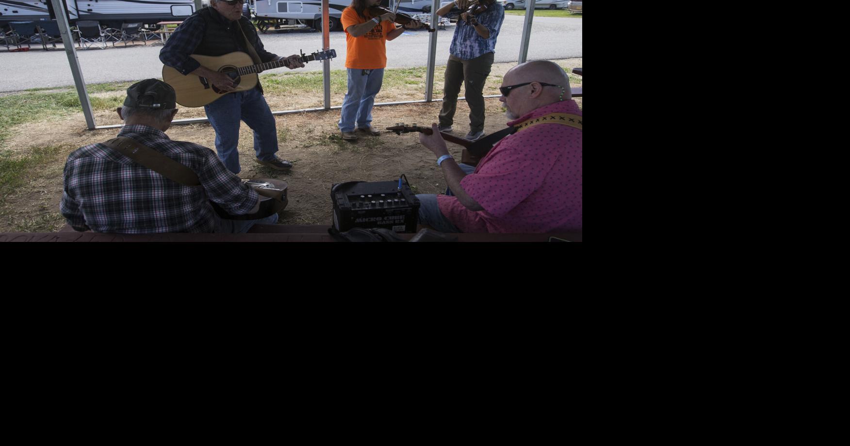 Photos Wenatchee River Bluegrass Festival 2022 Business