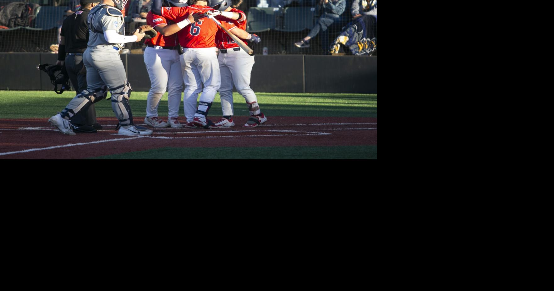 AppleSox clinch 2nd WCL North first-half championship in 3 years after Sweets win