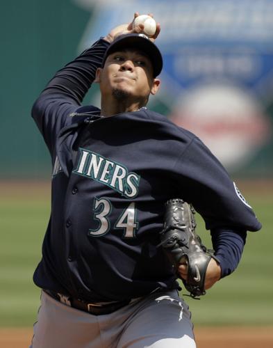 Fading fast: Sinking Indians beaten 9-2 as Felix Hernandez strikes out 10  for Mariners