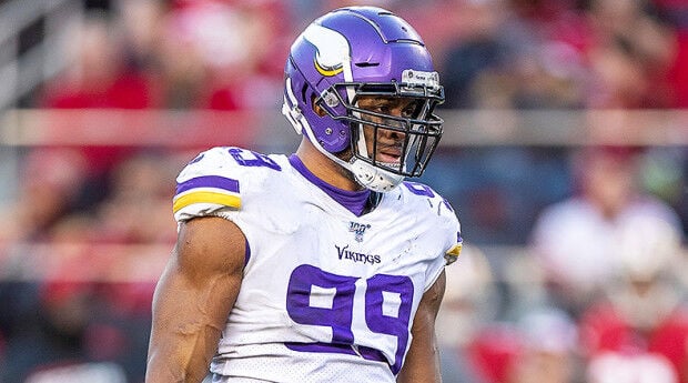 Vikings agree to terms with Danielle Hunter