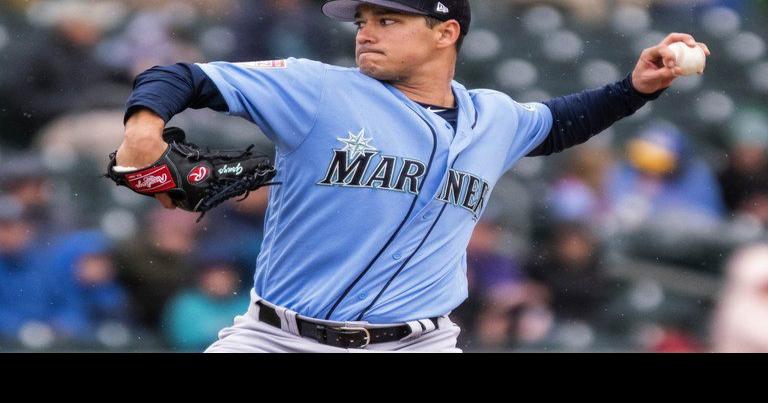 Mariners sign former AppleSox pitcher Marco Gonzales to a four-year contract  extension, Sports