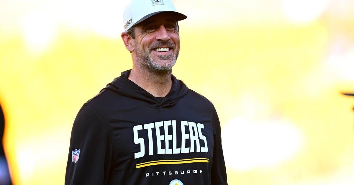 Aaron Rodgers Reveals Plans for Retirement, Including Spending Time With 'Pregnant Wife'