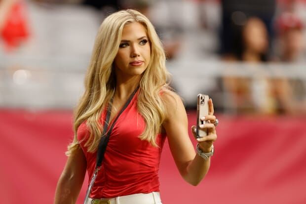 Look: NFL World Reacts To Chiefs Cheerleaders Video - The Spun: What's  Trending In The Sports World Today