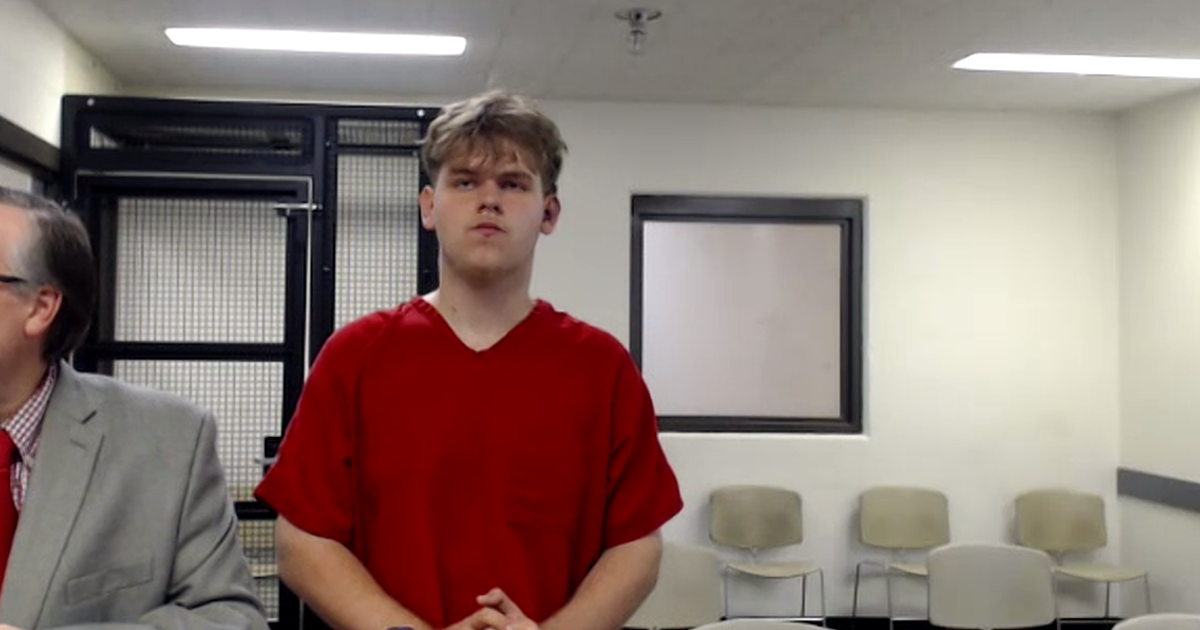 Charges filed against Chelan Hills Fire suspect
