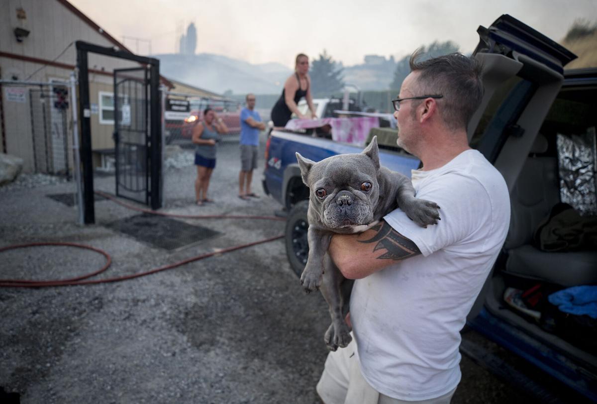 210714-newslocal-monitorsunnslopefiregalery 12.jpg