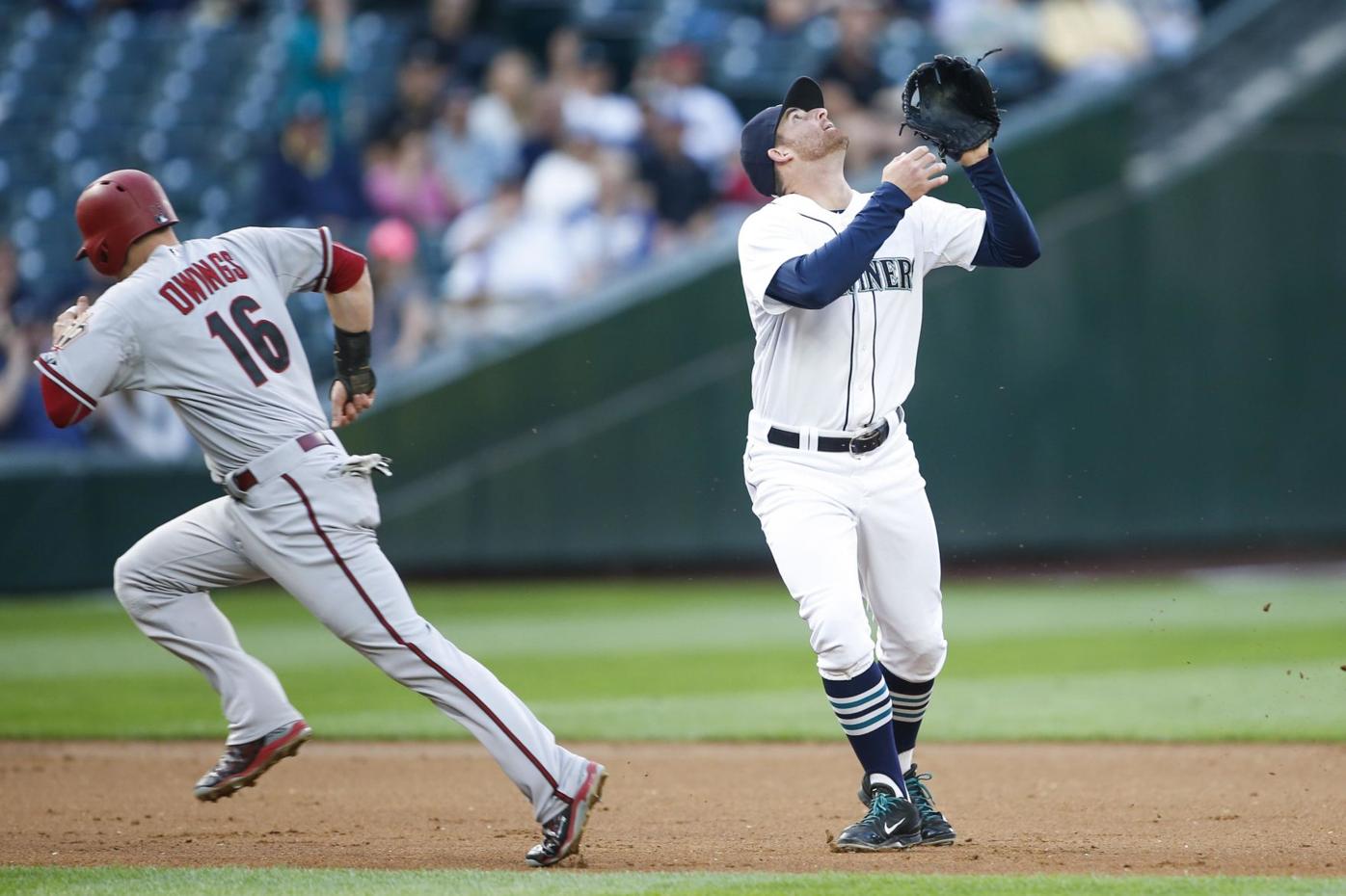 D-backs become buyers at trade deadline, add Mariners closer Paul