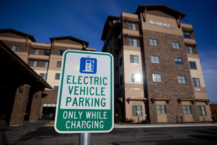 Powering up Wenatchee’s Residence Inn sees value in electric car