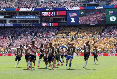 US beats Australia in Seattle World Cup match, advances to knockout round
