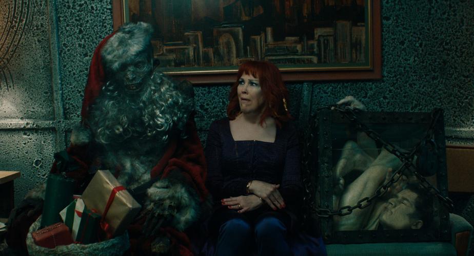 Movie review 'Beetlejuice Beetlejuice' a mixed bag of recycled