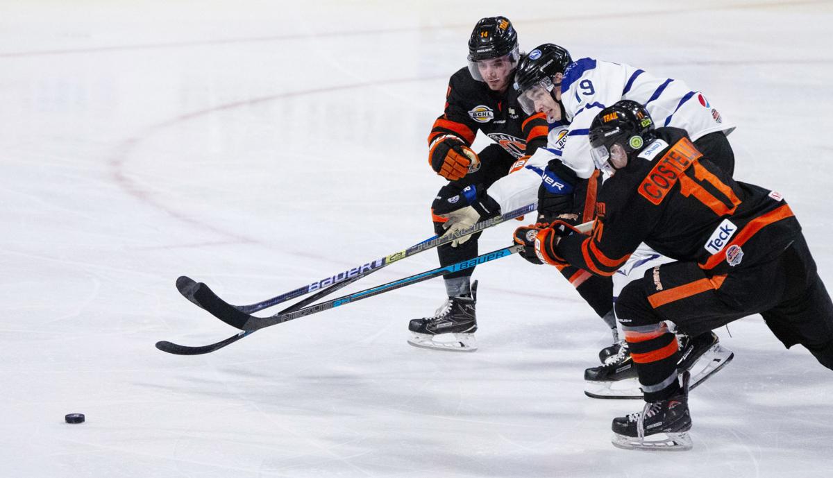 190915-sportslocal-hockey 01.JPG