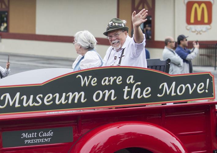 Photos Autumn Leaf Festival Parade News