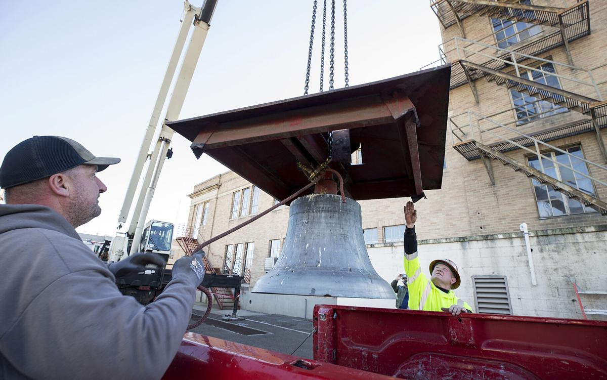 201112-newslocal-bell 06.jpg