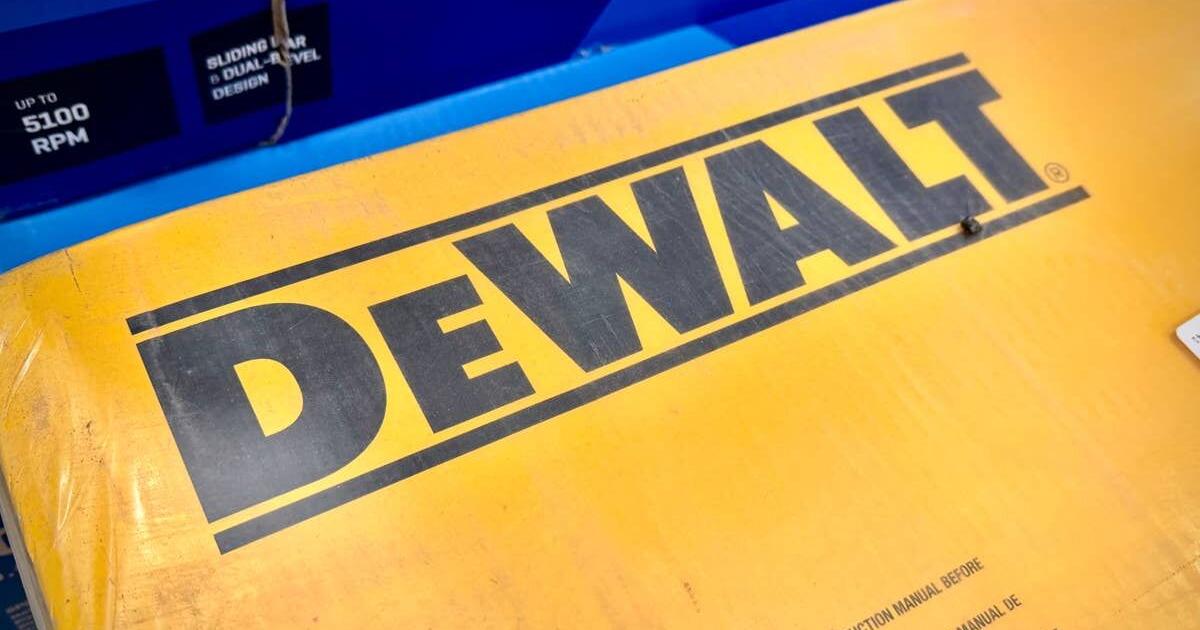DeWalt's Complete 192-Piece Mechanics Tool Set Is Now 43% Off on Amazon