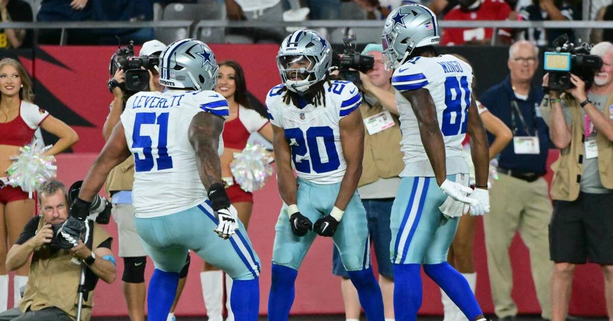 Key Cowboys’ Offensive Contributor Carted Off Practice Field