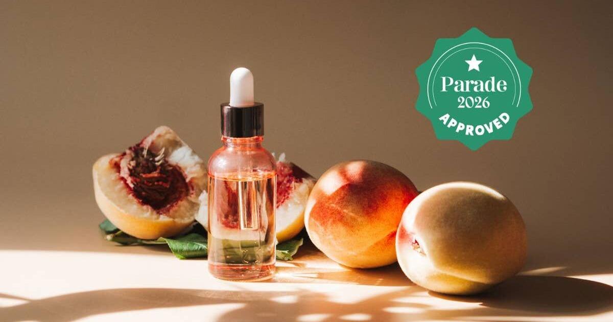 10 Peach Perfumes Women Will Get the Most Compliments On, According to Fragrance Experts