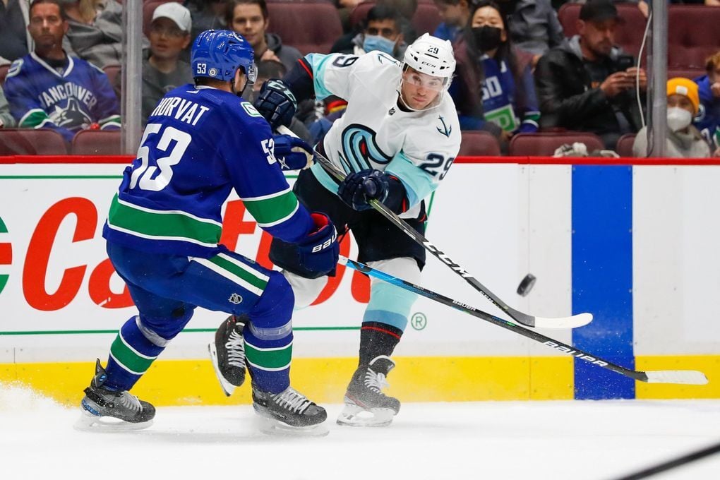 Kraken avoid arbitration hearing with Vince Dunn, sign defenseman to  four-year deal