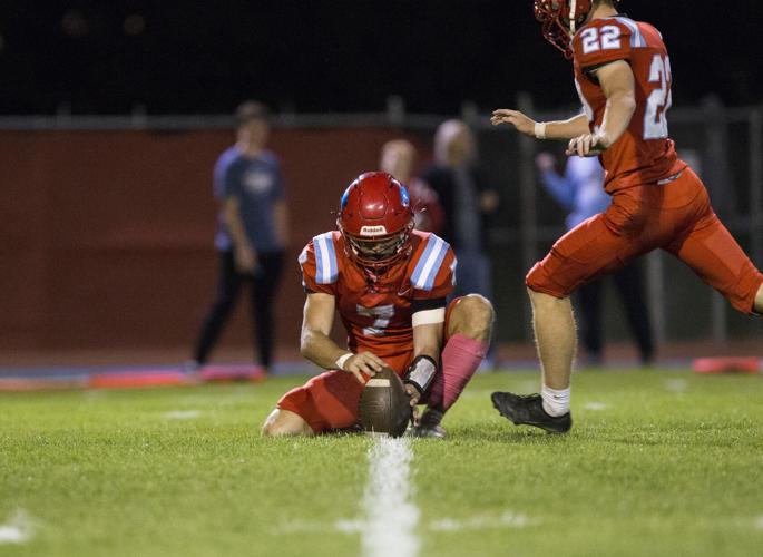 Photo gallery Eastmont football dominates, beats WV Yakima 4814