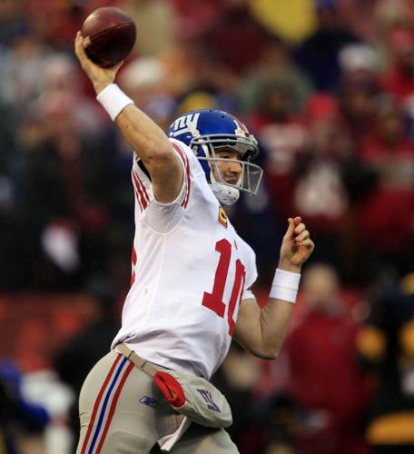 New York Sports Moments: Eli & Giants stunned Patriots again
