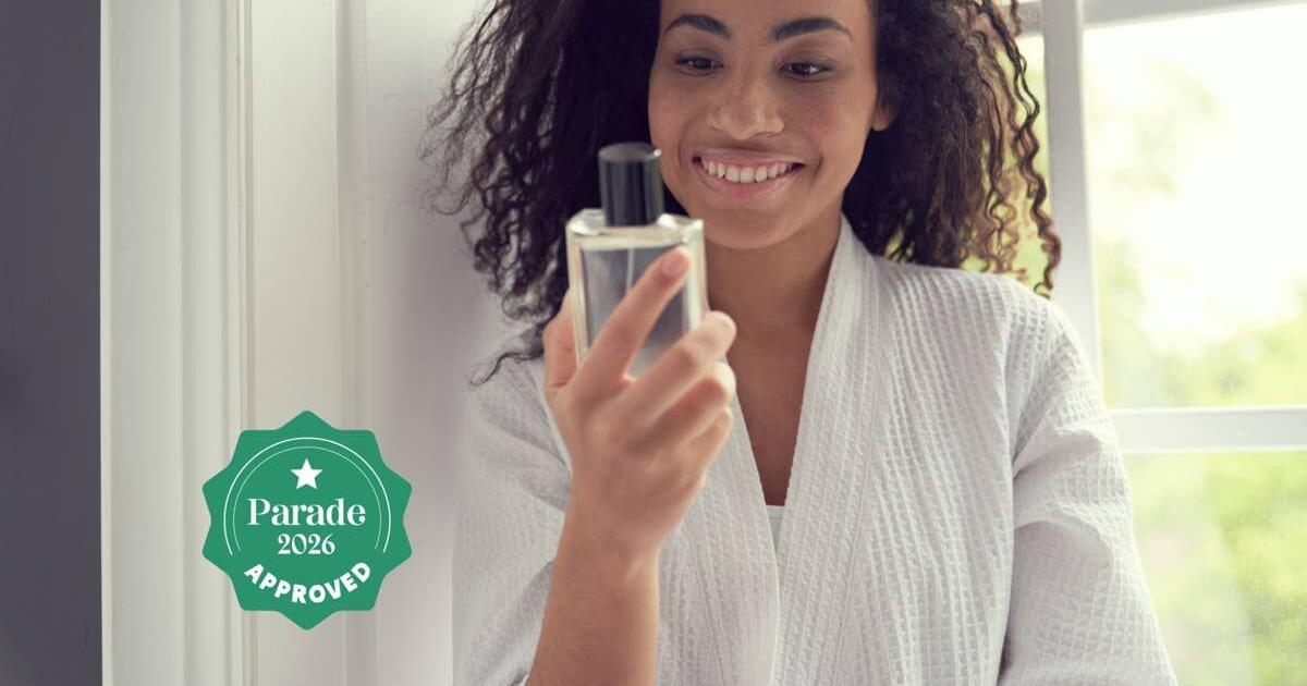 The 14 Best Jasmine Perfumes for an Intoxicating Floral Scent, According to Fragrance Experts