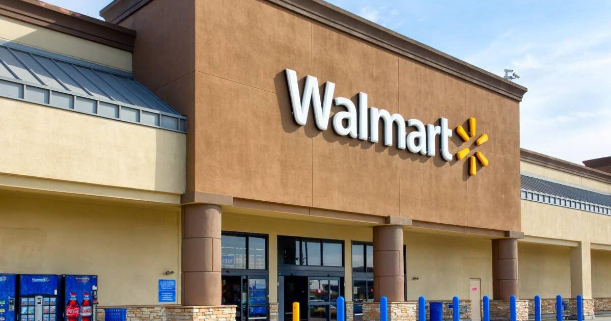 Walmart's $14 100% Cotton Jeans Have Fully Captured the Hearts of Budget Shoppers