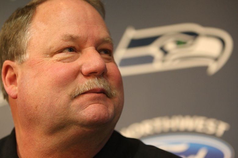 Mike Holmgren, ex-Packers and Seahawks coach, settles into