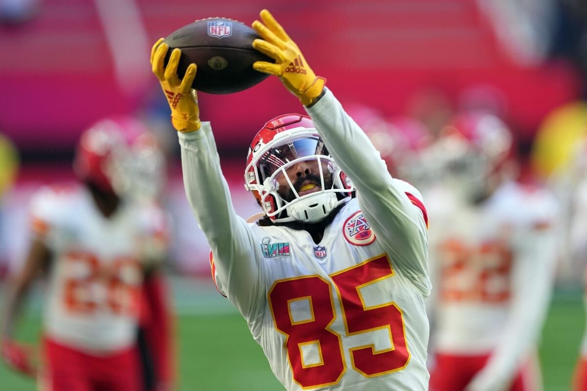 Commanders Sign Chiefs Ex WR, Eric Bieniemy Favorite?, Washington  Commanders