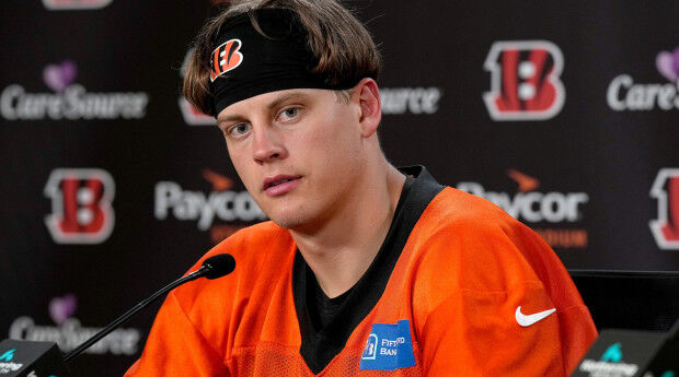 New Bengals QB Joe Burrow thoughts on Cincinnati's signature chili