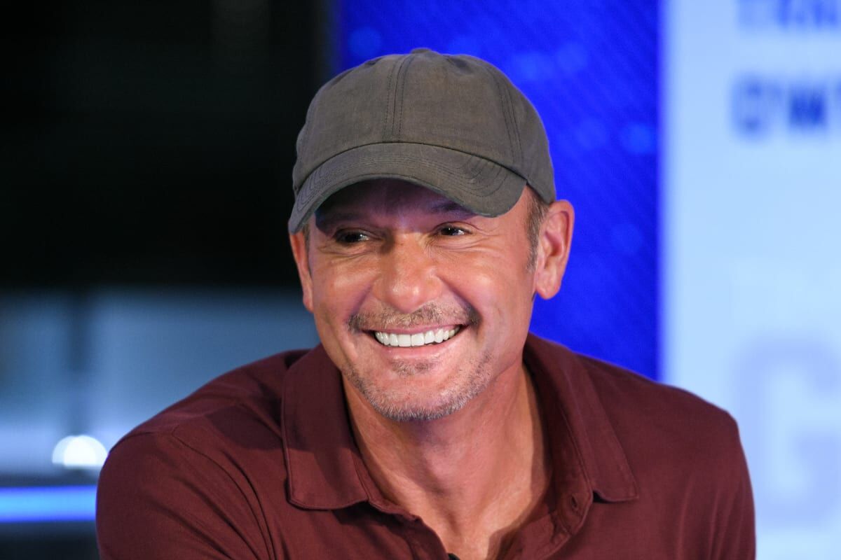 Tim McGraw Sports His Father's Phillies Jersey While Attending