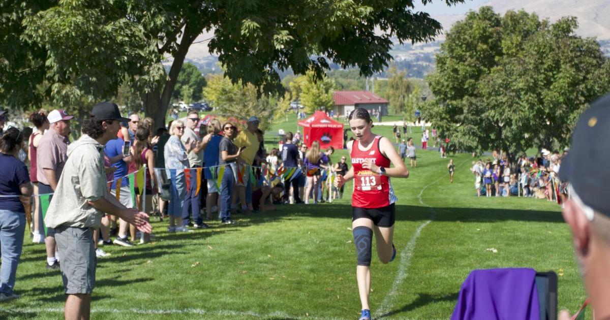 Saturday High School Roundup | Eastmont’s Hamon and Hill win 29th annual Wenatchee XC Invite by 14- and 17-second margins
