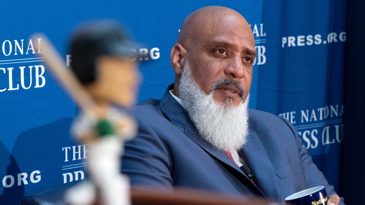 MLBPA's Tony Clark Slams Idea of Potential MLB Salary Cap | Sports  Illustrated | wenatcheeworld.com