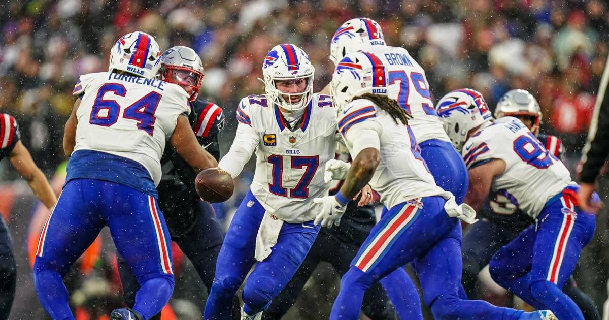 nfl-buffalo-bills-at-new-england-patriots