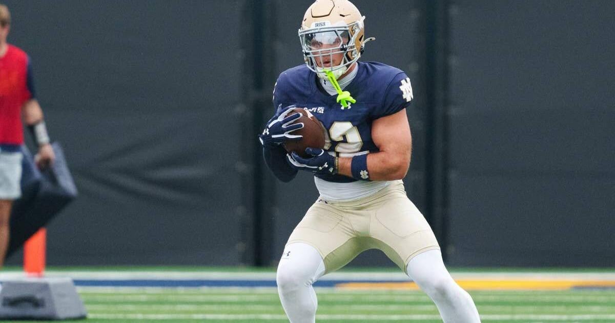 running-back-aneyas-williams-during-a-notre-dame-football-practice-at-irish-athletic-center-on-sunday-aug-16-2026-in-south