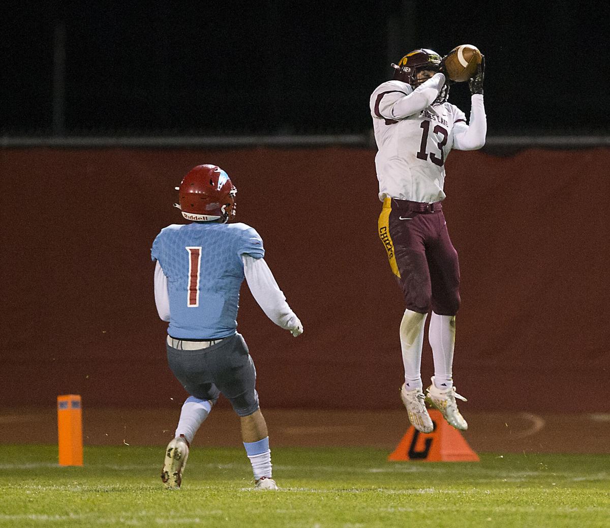 211009-sportslocal-eastmontfballgallery 08.jpg